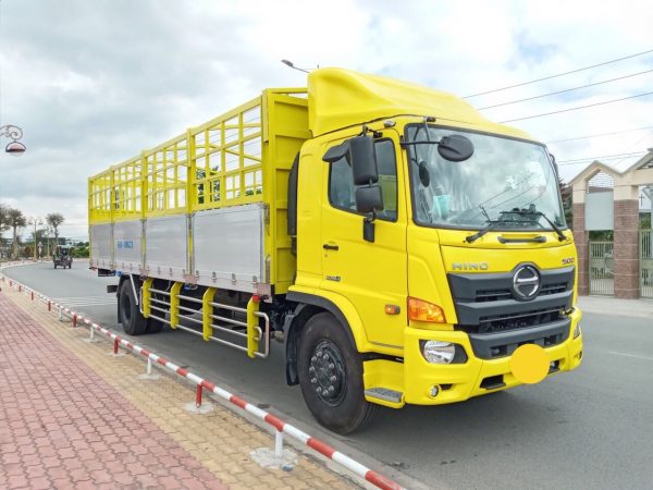 hino-8t