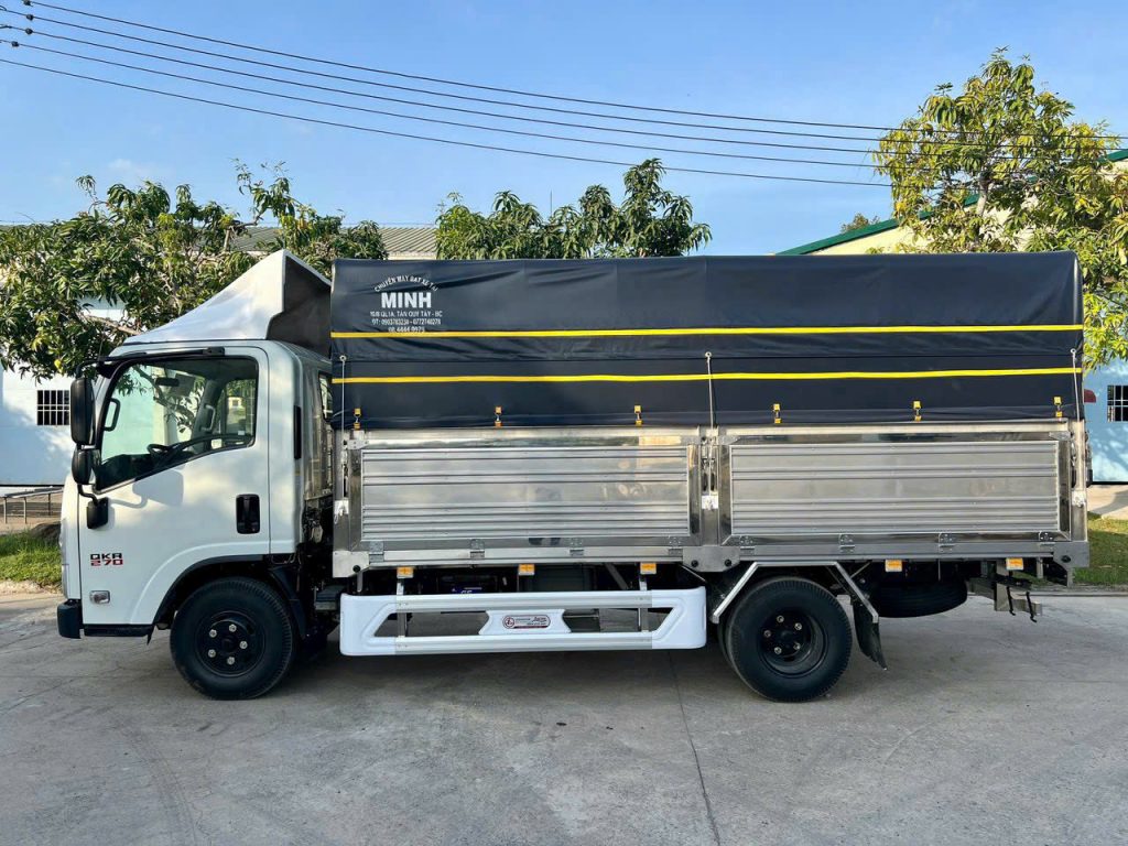xe-tai-isuzu-QKR-210