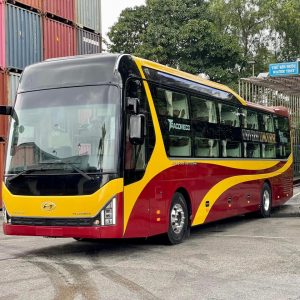 XE-TRACOMECO-UNIVERSE-LIMOUSINE-24-PHONG-HYUNDAI-425PS