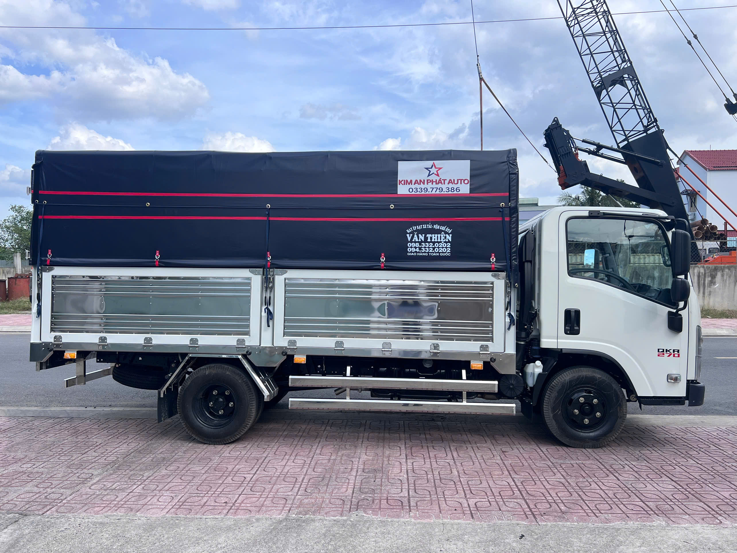 Xe-tai-Isuzu-QKR-270